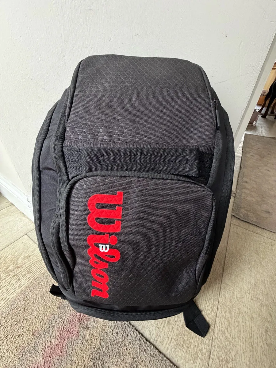 Wilson Clash v3 Backpack - Image 1