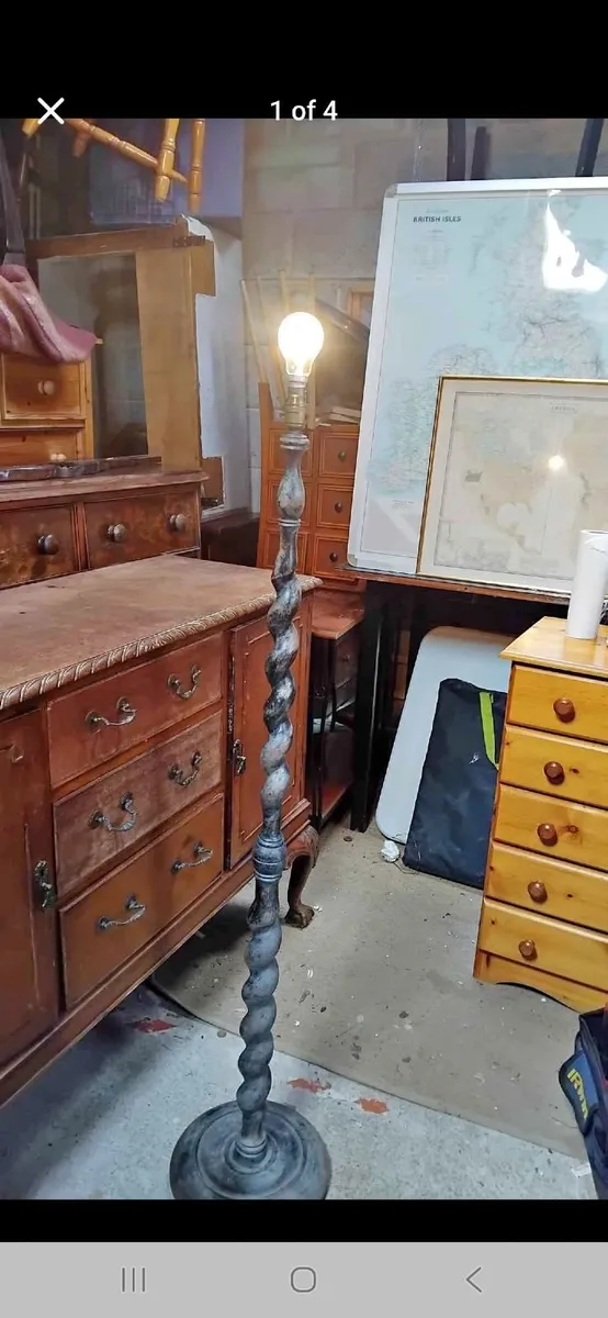 Antique lamp stand - Image 2