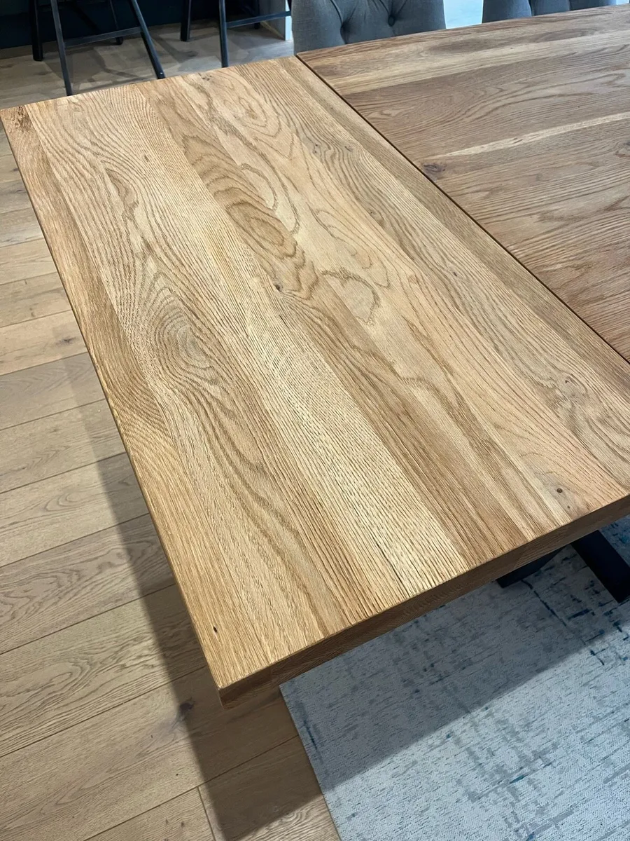 Large solid oak extension leaf Calia dining table - Image 3