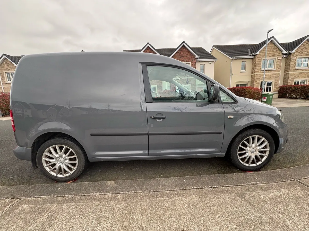 VW - Caddy - Image 3