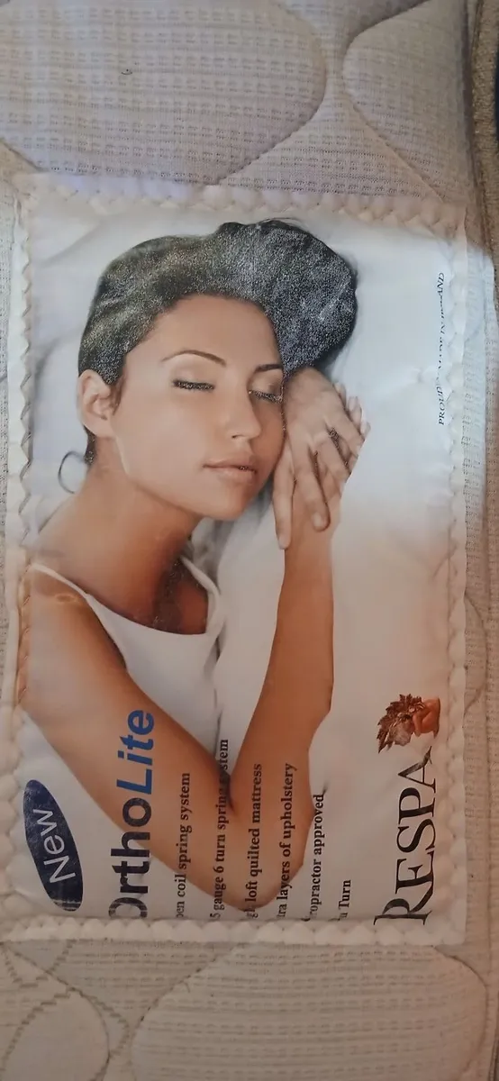 Single bed - Image 1