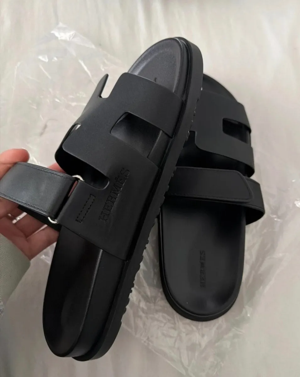 Woman sandals new with tag - Image 1