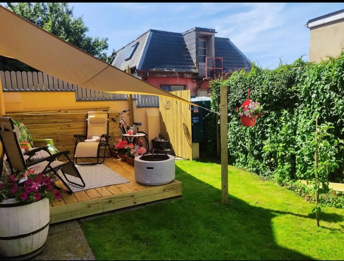 Garden Porch Patio with Canopy - Image 3