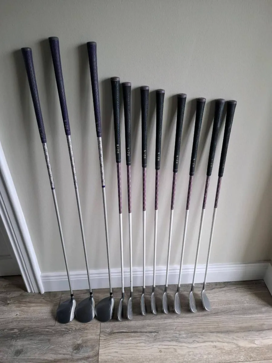 Ping G10 irons and serene woods - Image 2