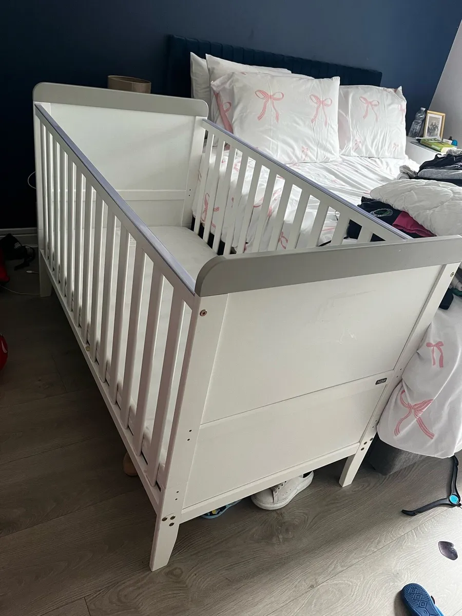 Tutti Bambini Mia Cot Bed White and Grey - Image 1
