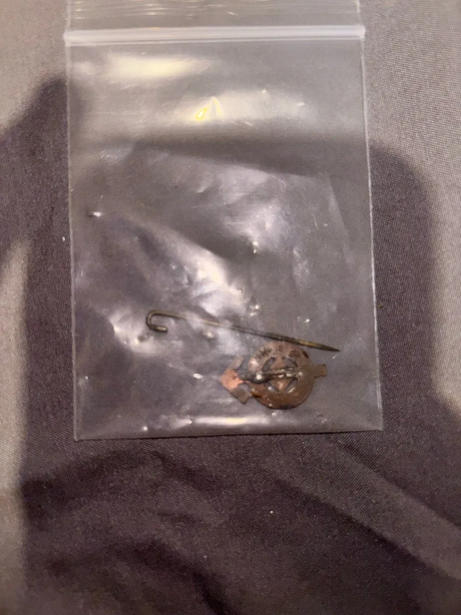 HJ badge in silver good condition - Image 2