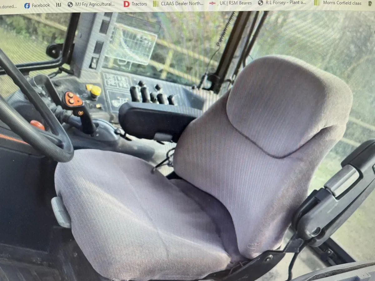 NEWHOLLAND TM125 RC - Image 4