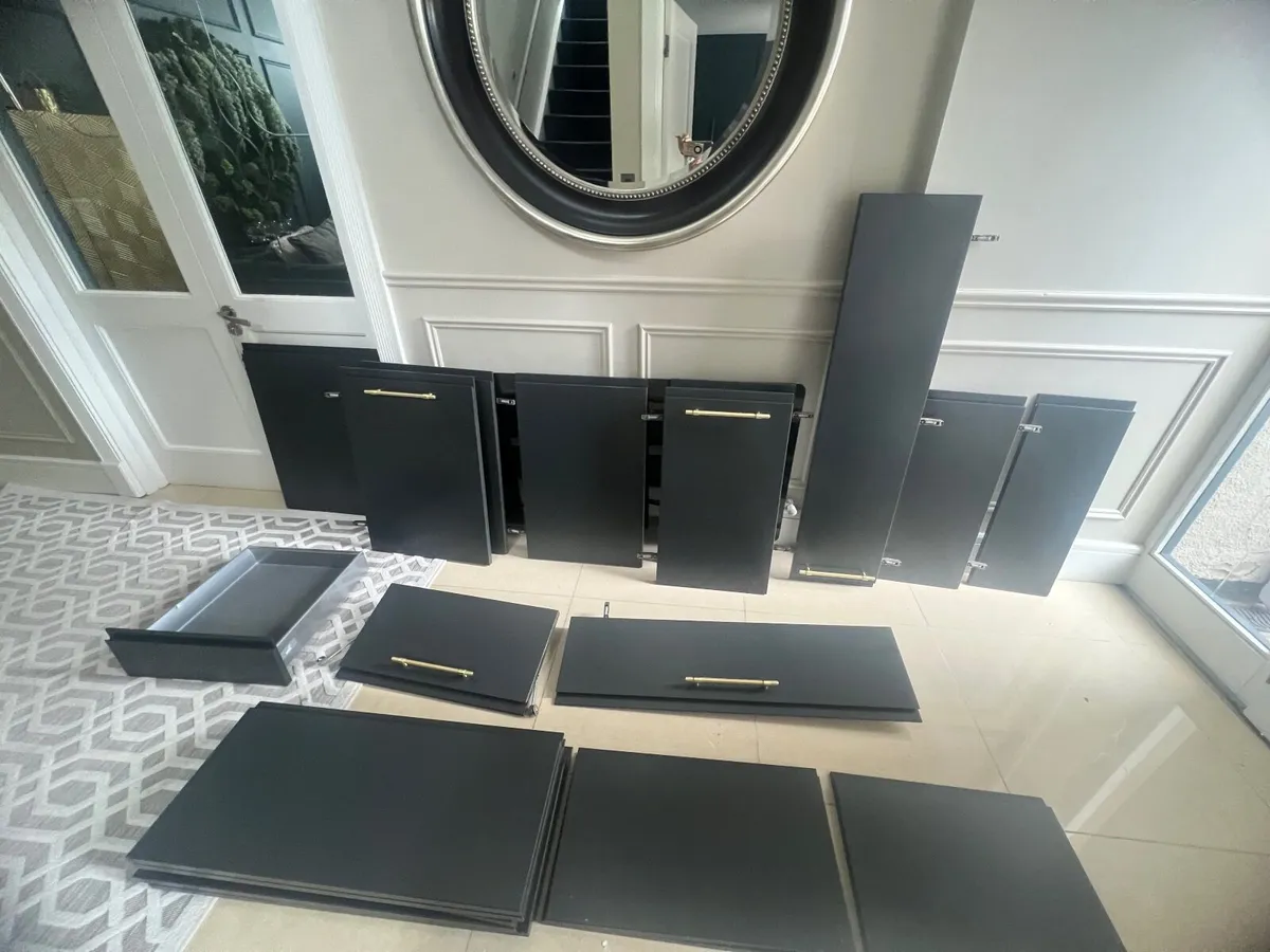 Kitchen doors - Image 1