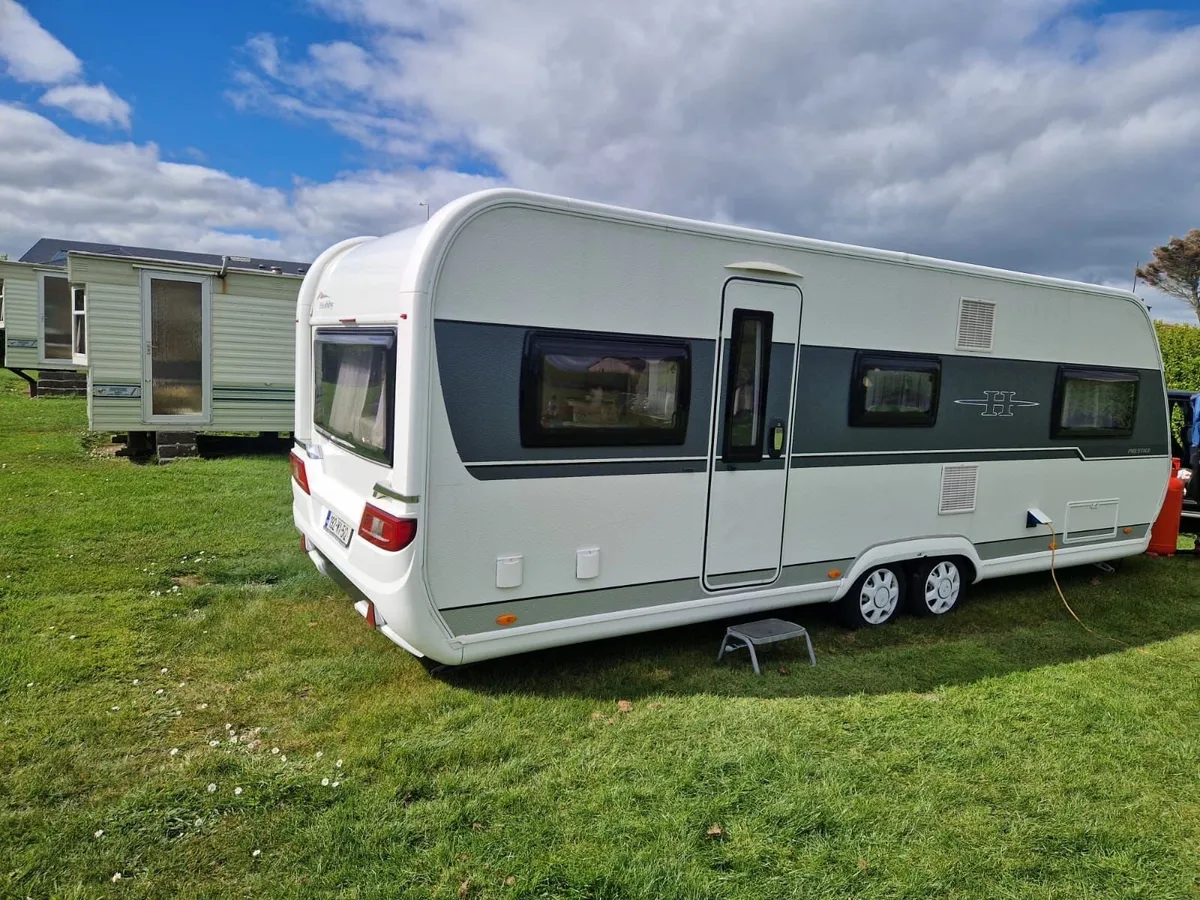 2021 HOBBY PRESTIGE 650 - Image 1