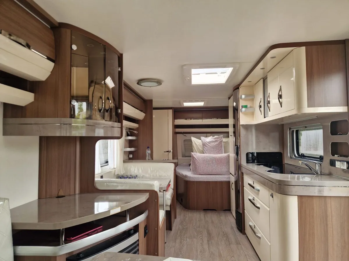 2021 HOBBY PRESTIGE 650 - Image 3