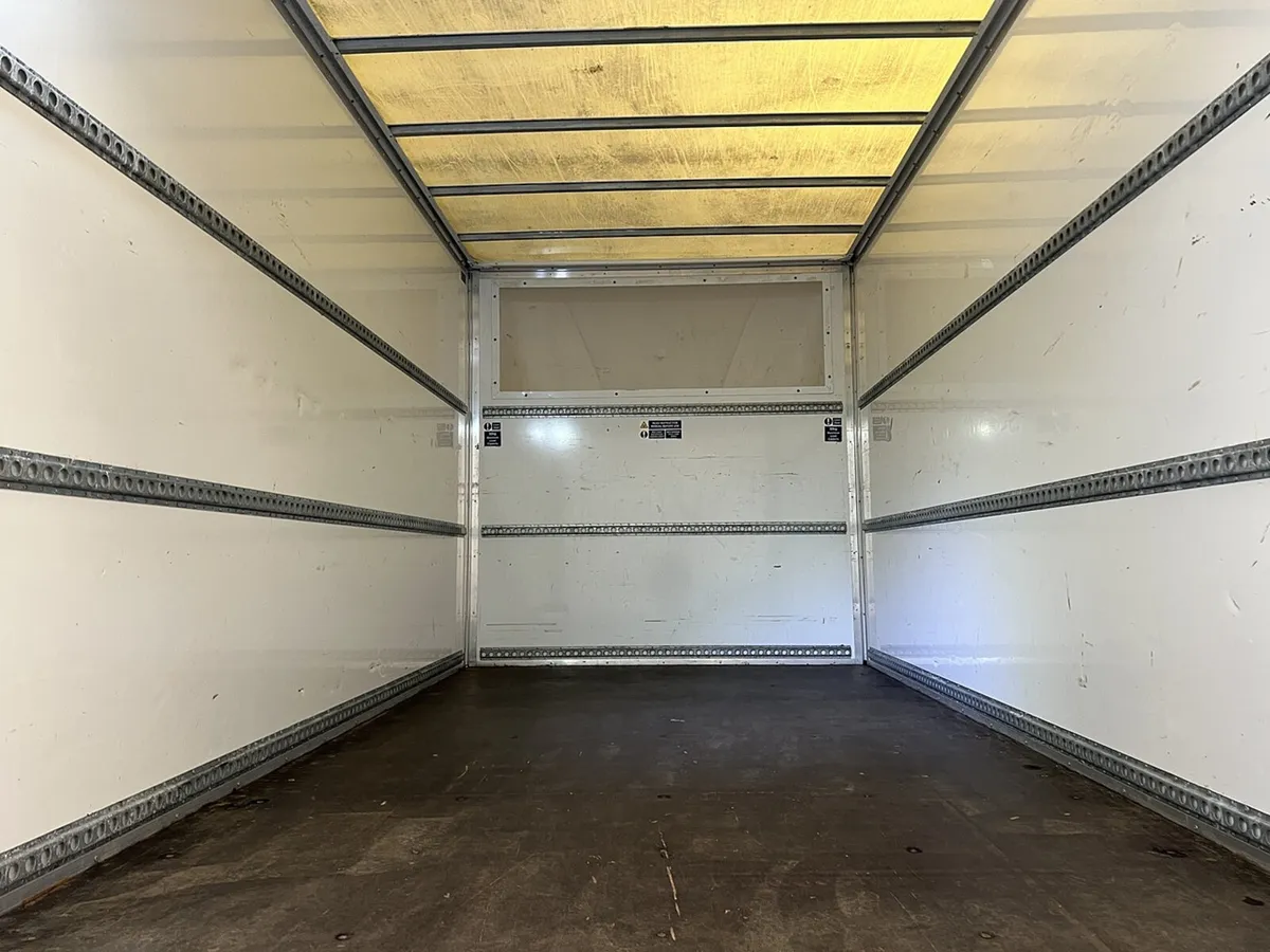 2023 Ford Transit Luton Box Van - Image 2