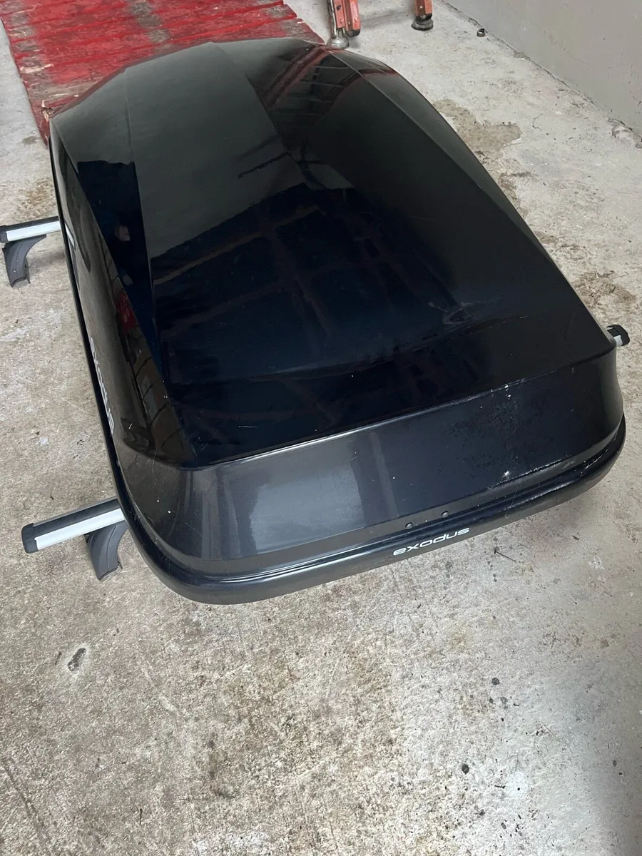 Car Roof box - Image 3