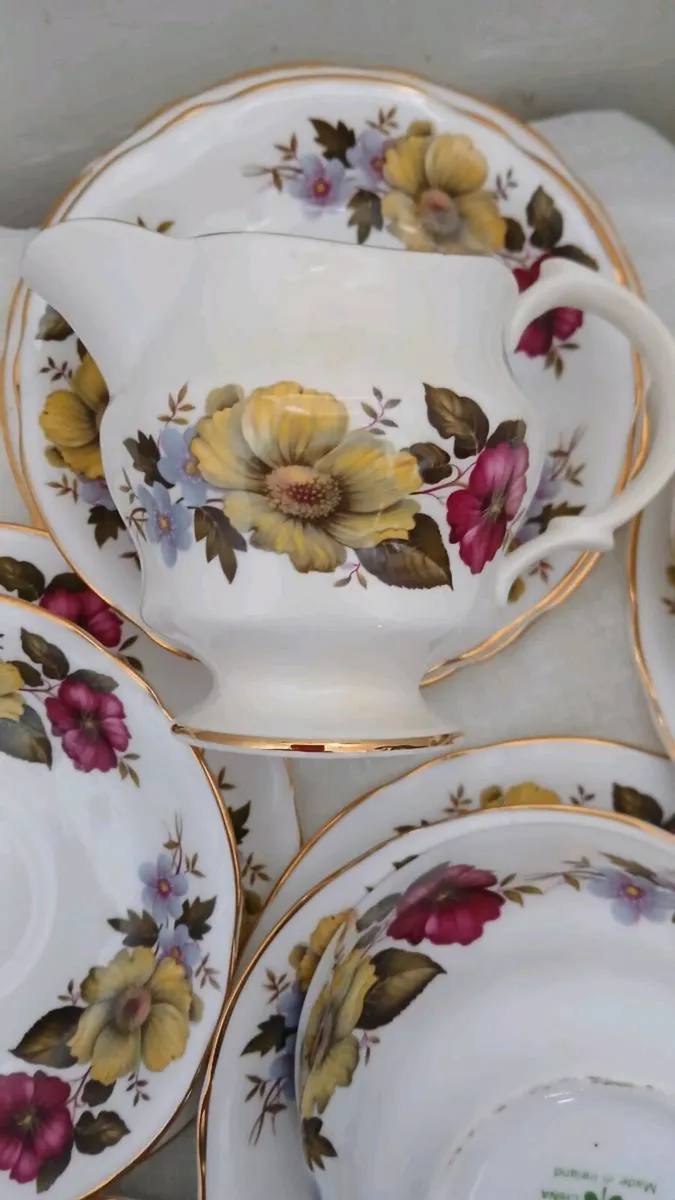 21 Piece Arklow Tea Set - Image 3