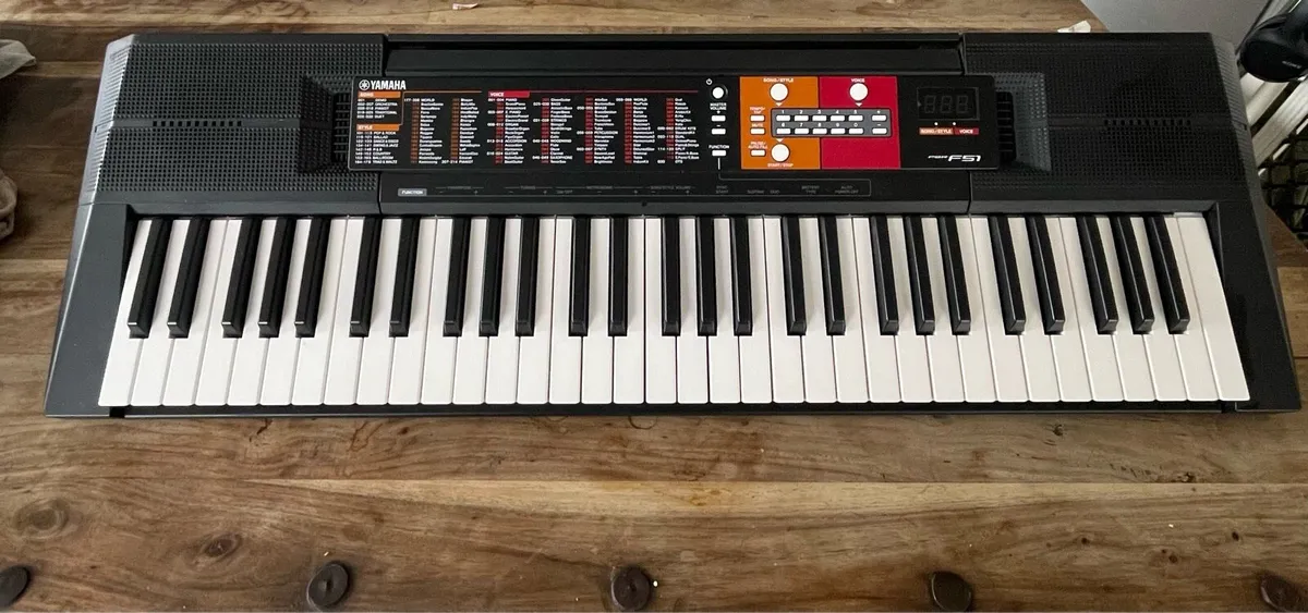 Yamaha portable electric keyboard - Image 1