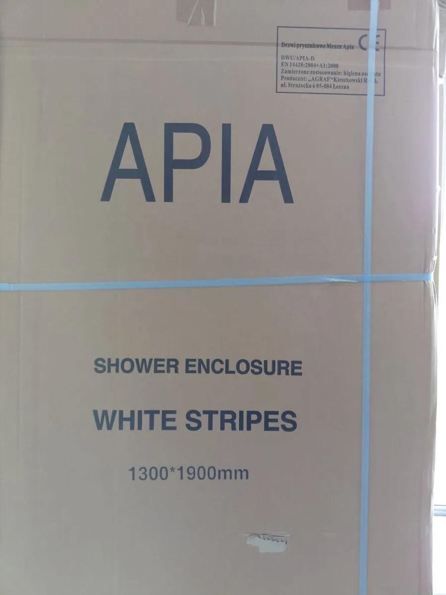 Sliding shower door - Image 3