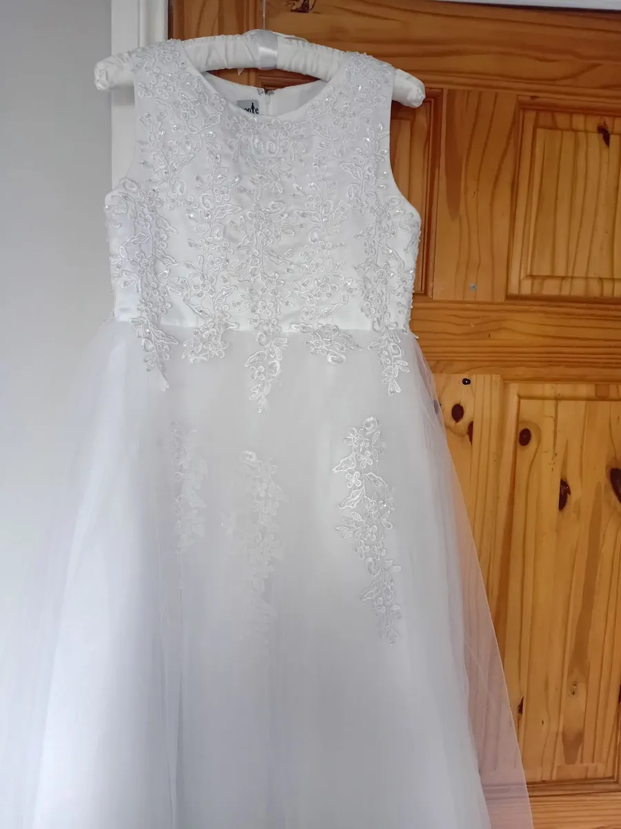 Communion dress - Image 2