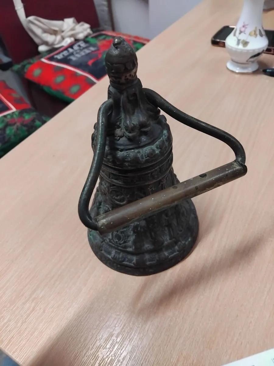 Vintage bell - Image 1