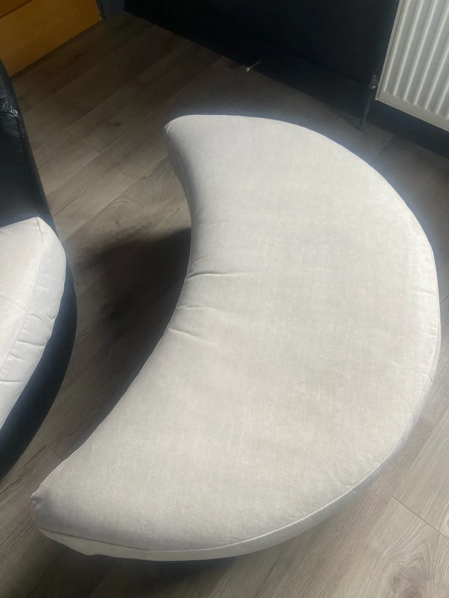 Swivel chair - Image 2