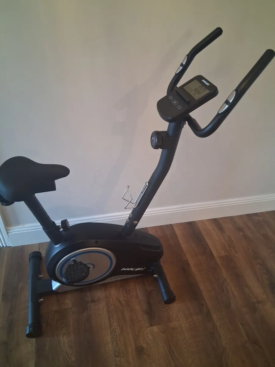 Exercise bike - Image 2