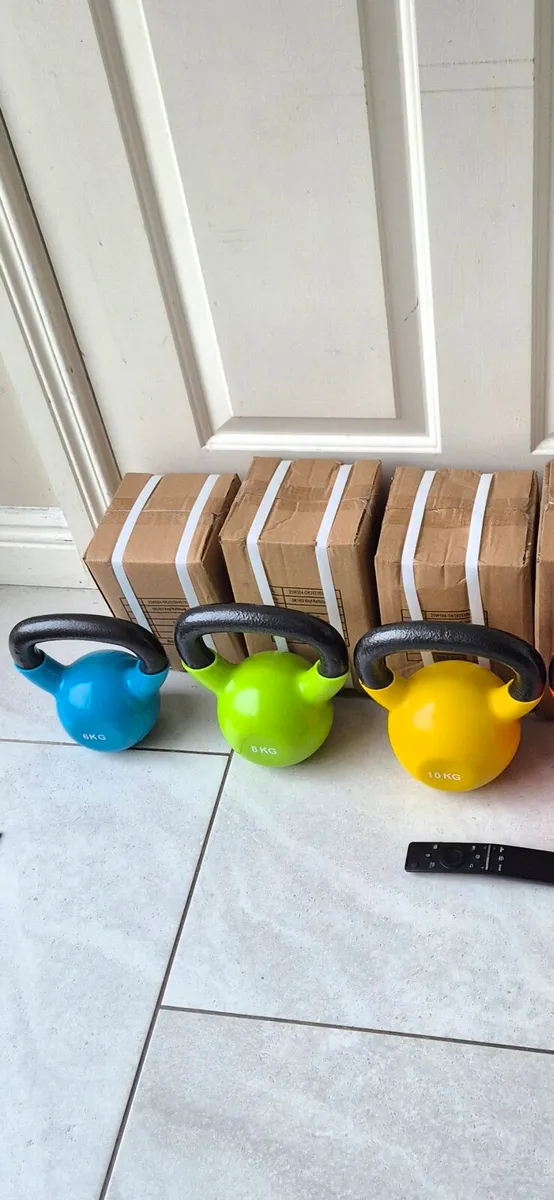 3xbrand new cast iron kettlebells - Image 1