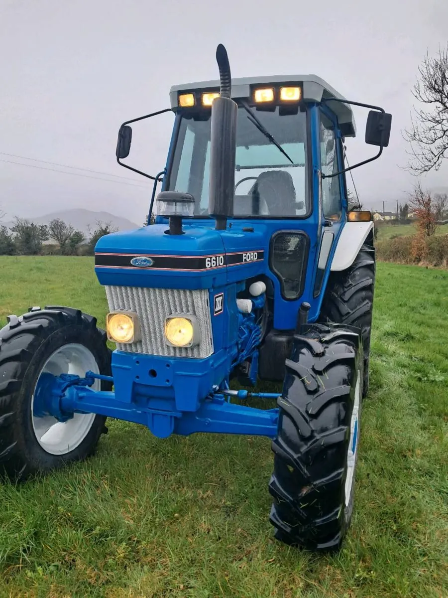 Ford tractor - Image 4