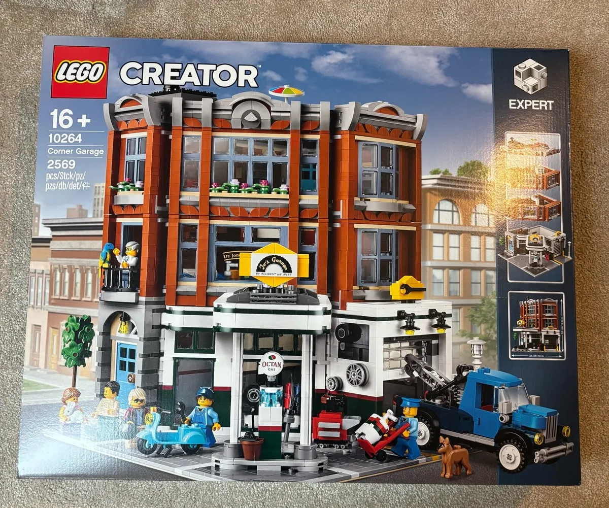 Lego creator 10264 Corner Garage