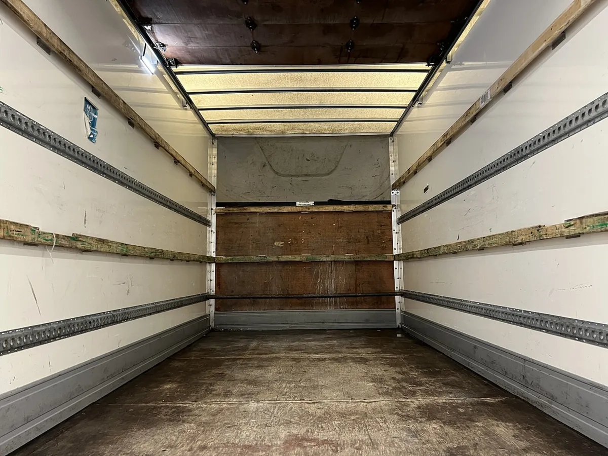 2022 Ford Transit Luton Box Van - Image 2