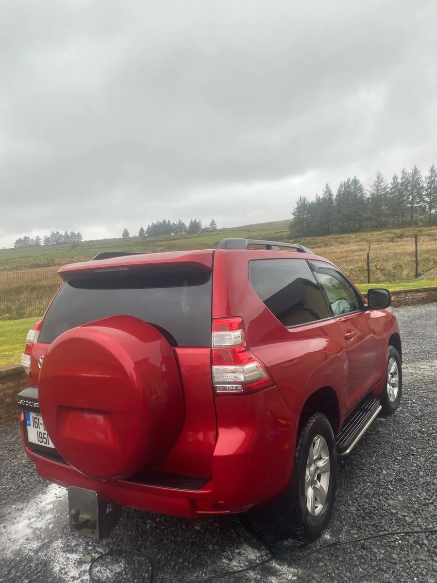 Toyota Land Cruiser - Image 3