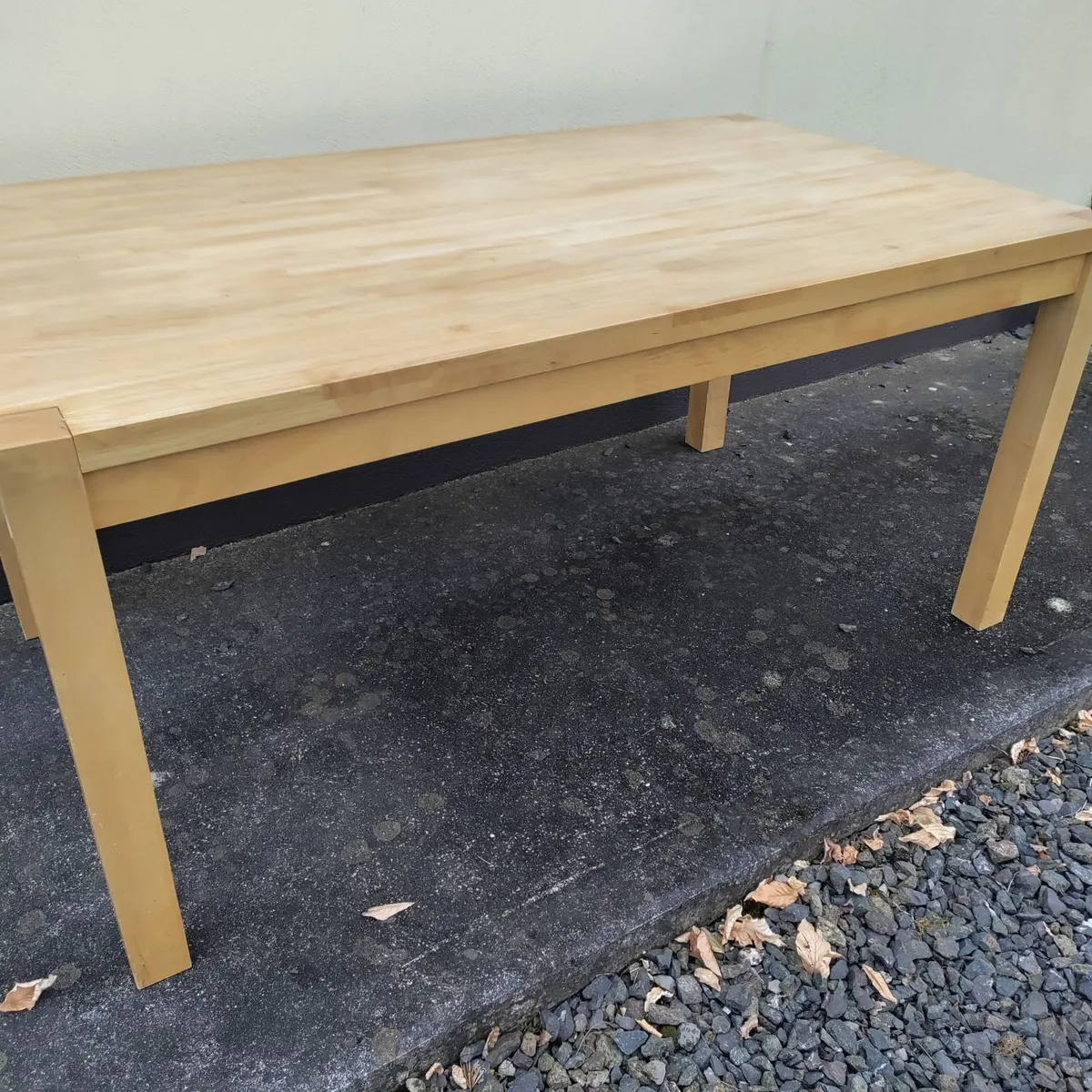 Kitchen table - Image 3