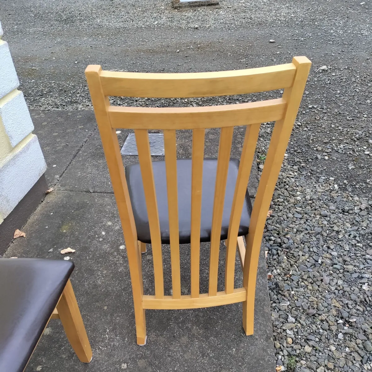 Kitchen chairs - Image 2