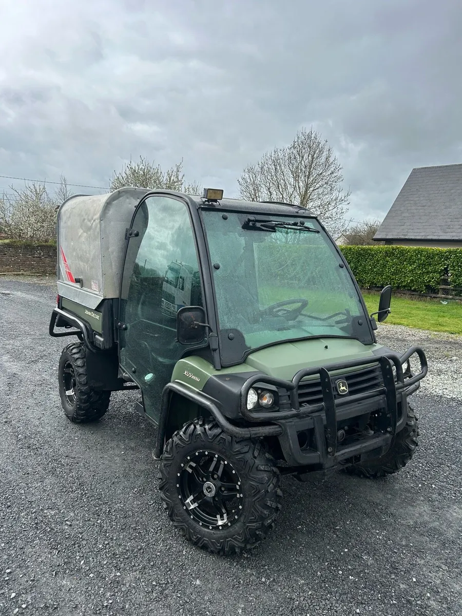 2018 John Deere Gator - Image 4