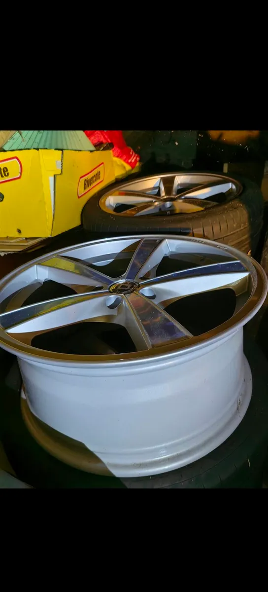 Diewe trina 18 inch alloy wheels - Image 2