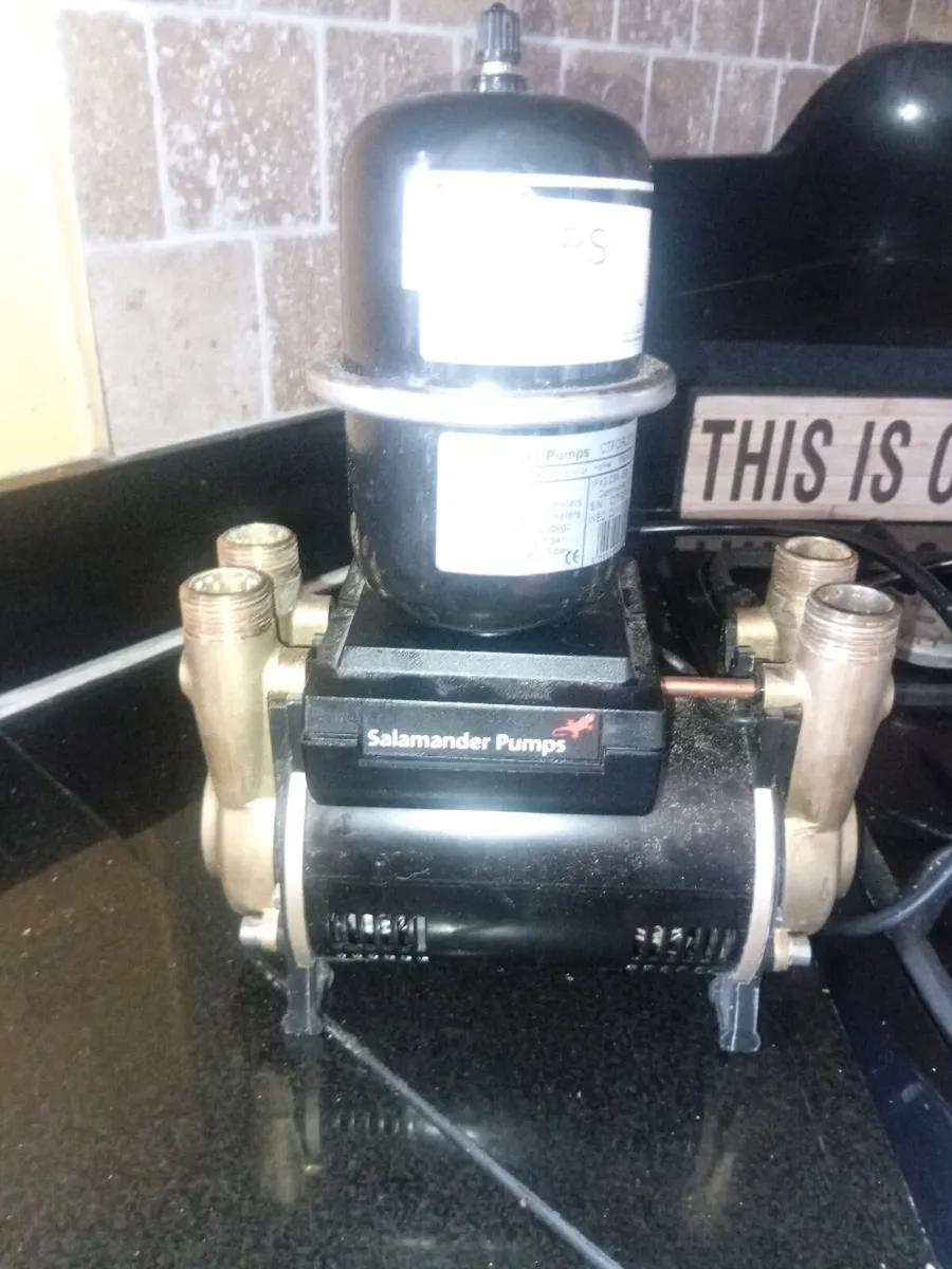 Salamander 2 bar booster pump