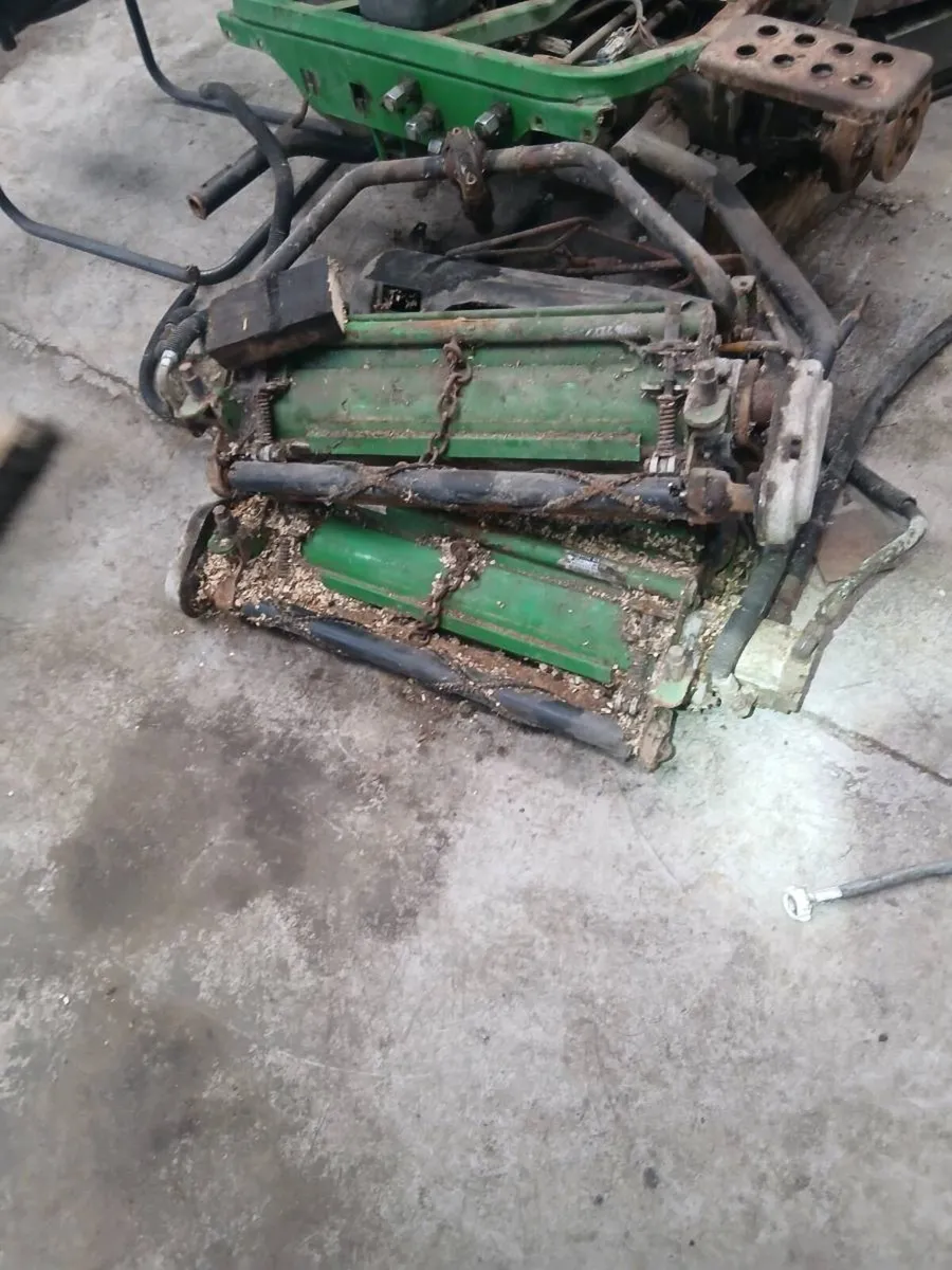 Johndeere 2500 reels - Image 2