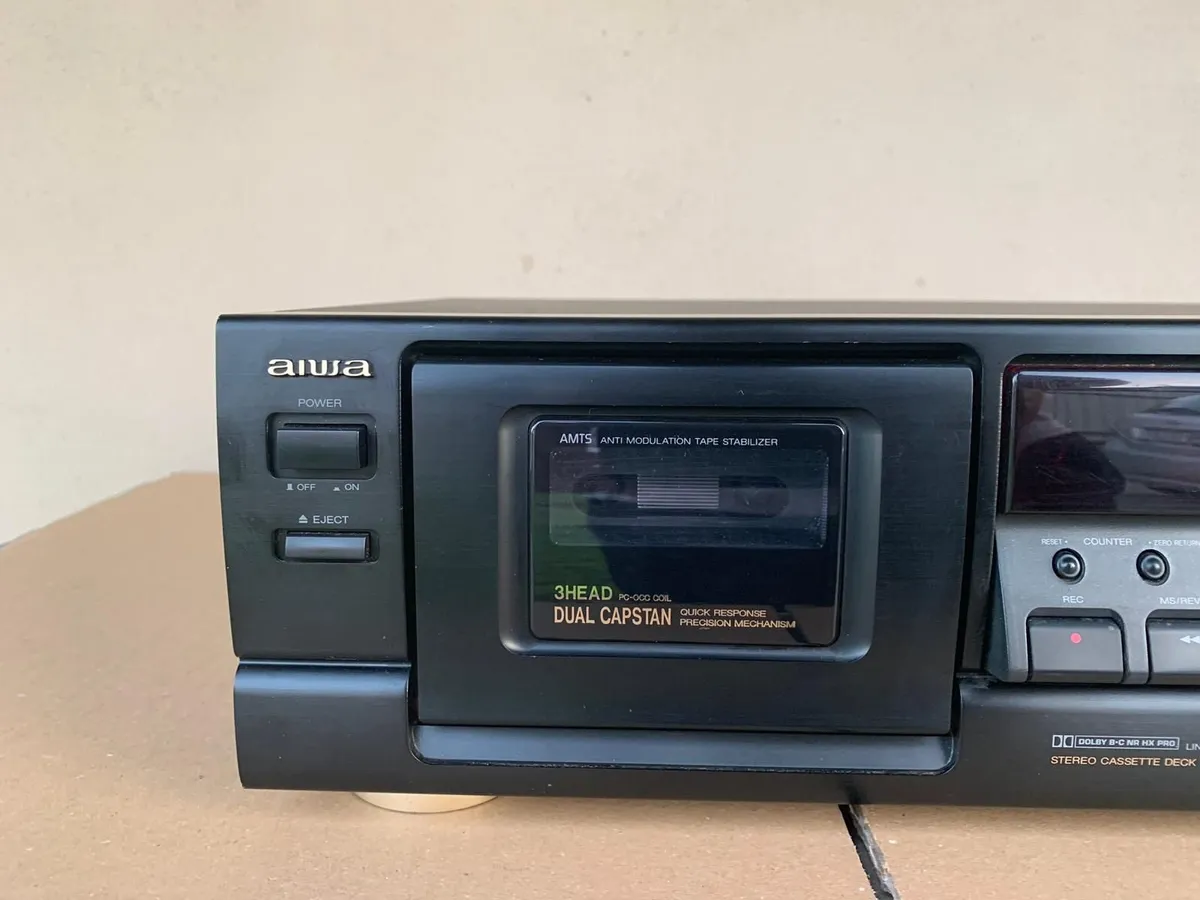 AIWA AD F 850 tape deck - Image 2