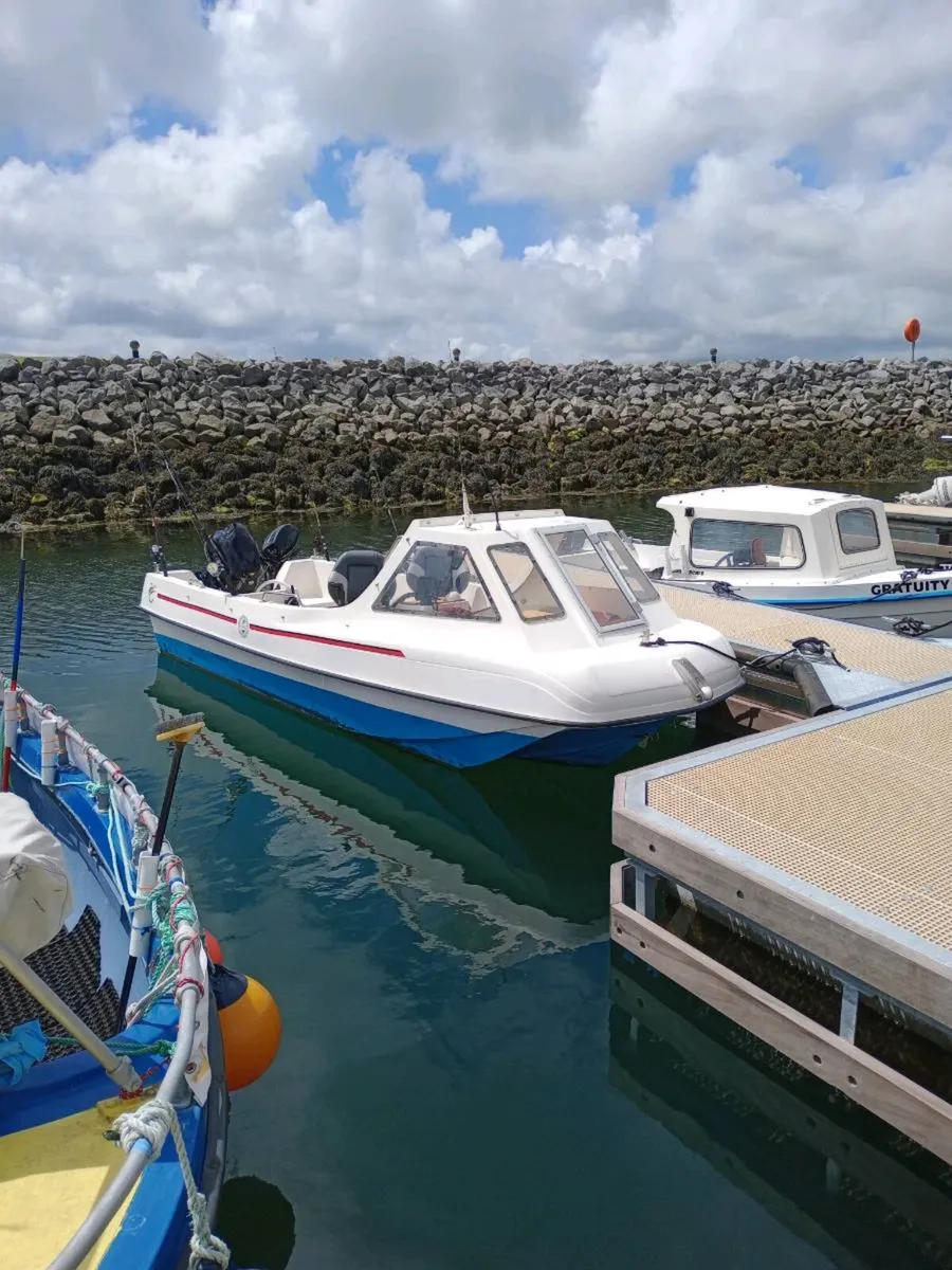 Seahog fishing boat - Image 1