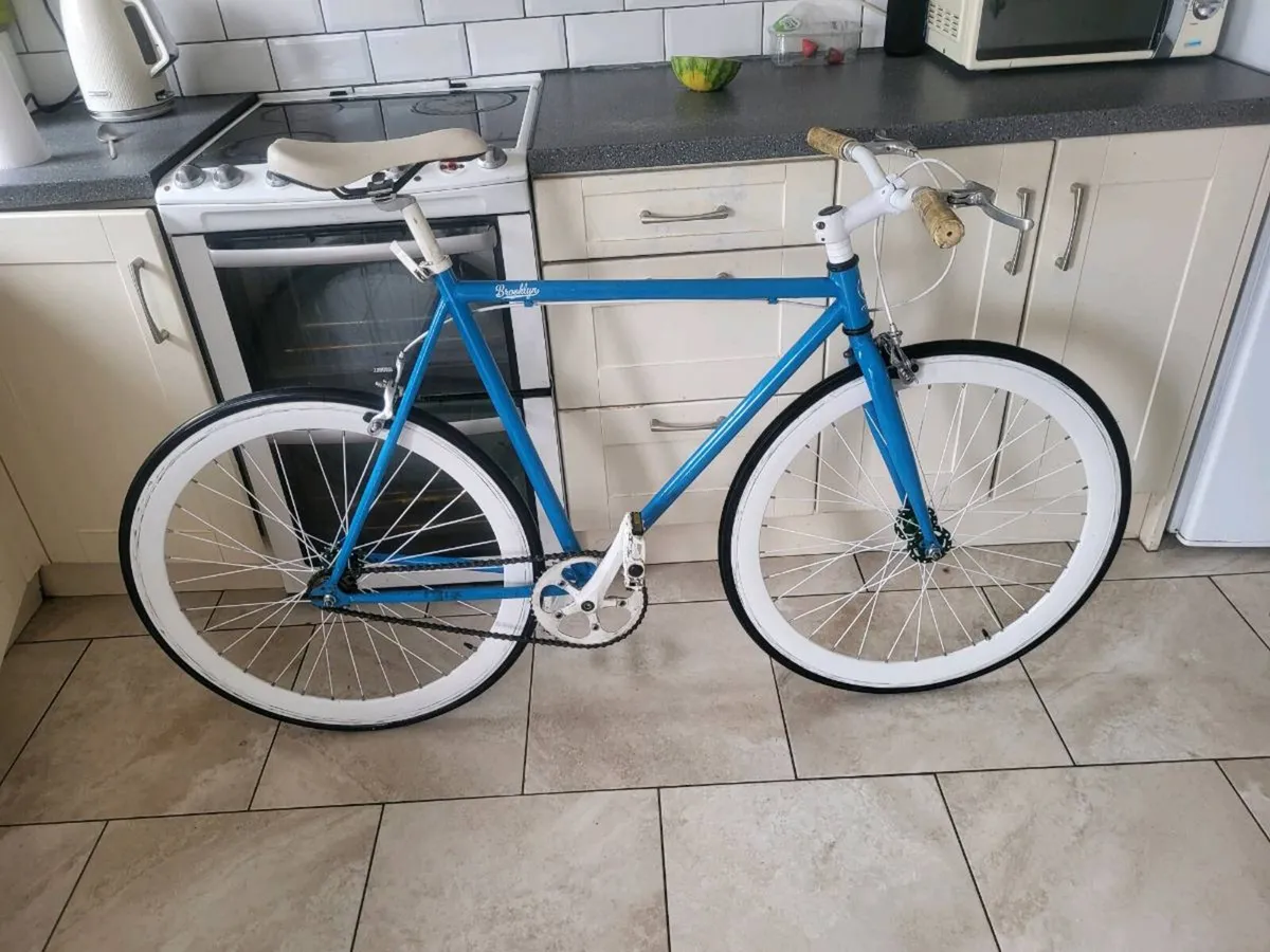 Fixi bike vgc - Image 1