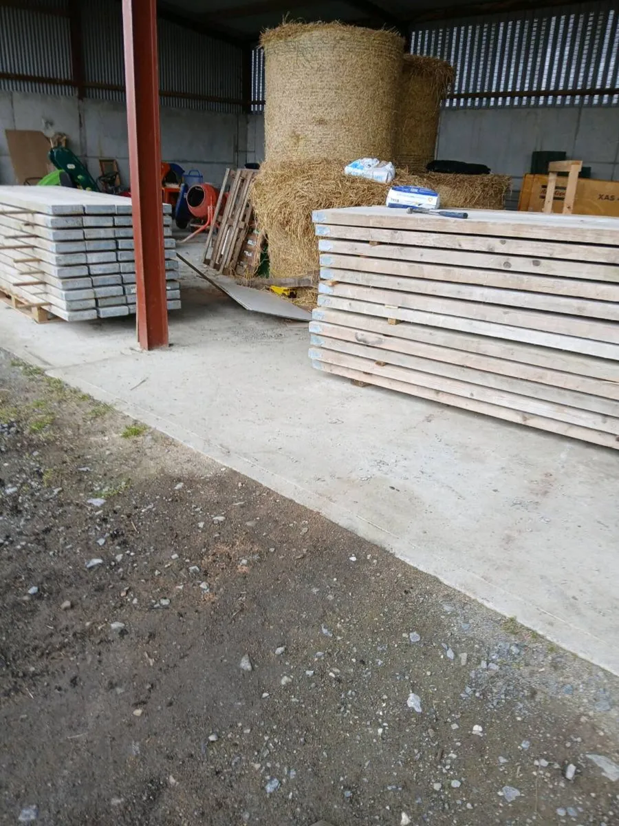 Scaffolding + 100 planks - Image 4
