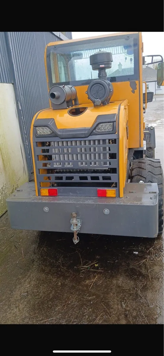 Loading shovel - Image 3