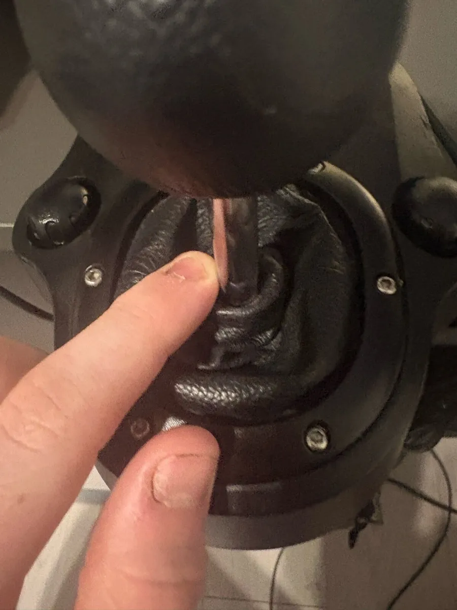 Logitech G gear shifter for xbox/playstation/PC - Image 4