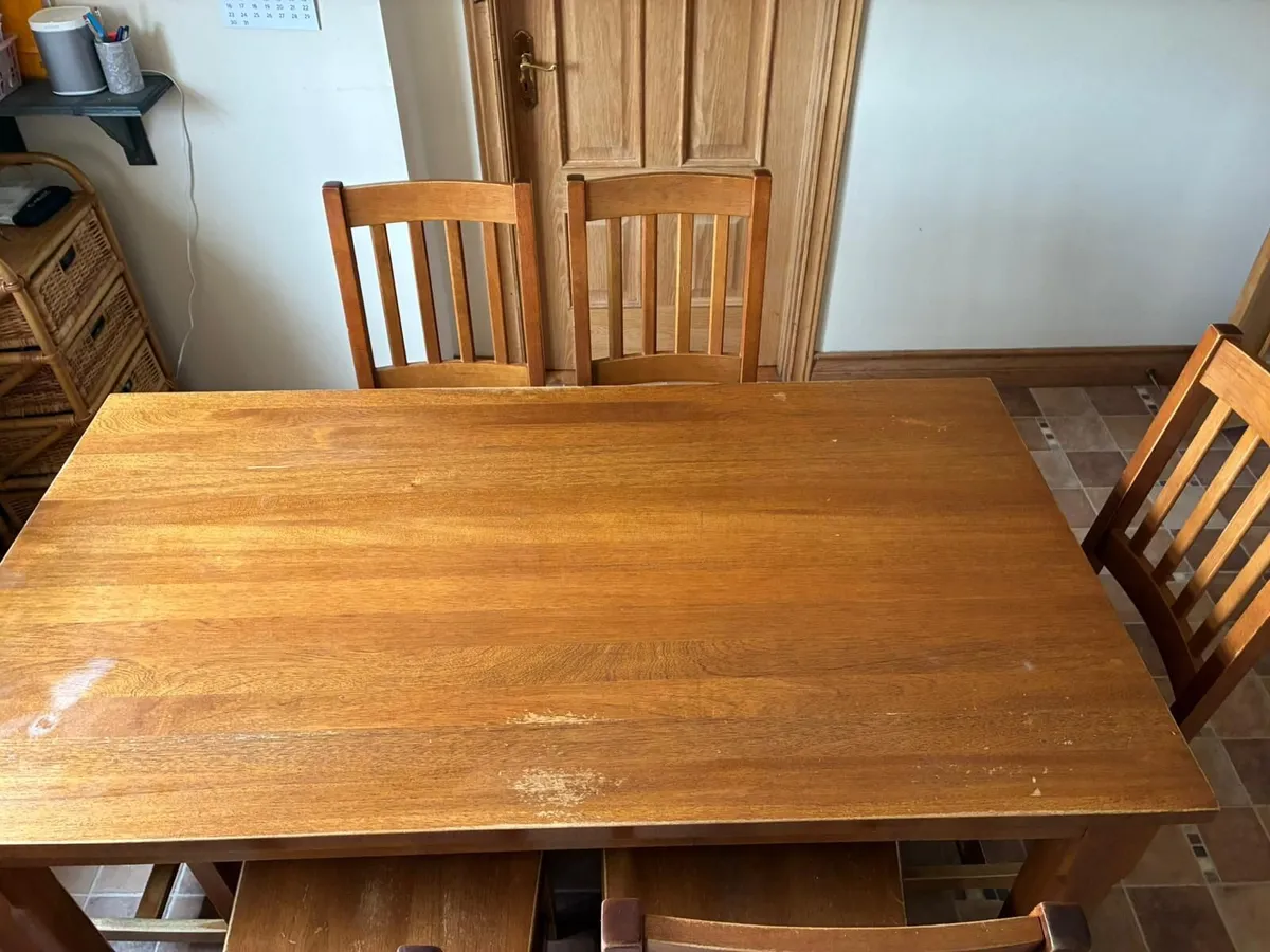 Oak Table and 6 chairs - Image 3