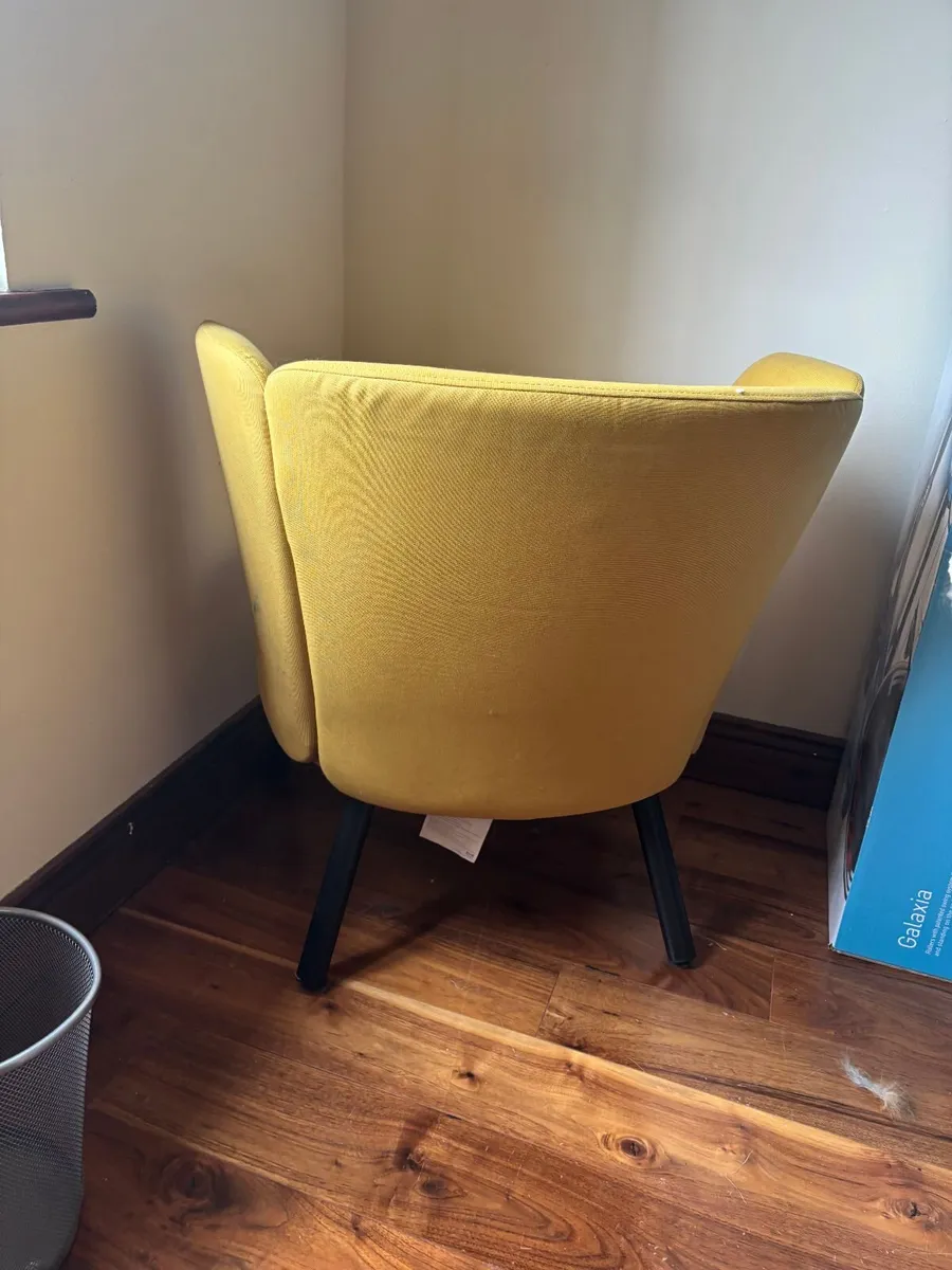 IKEA HERRÅKRA Armchair Dark Yellow €85 - Image 2
