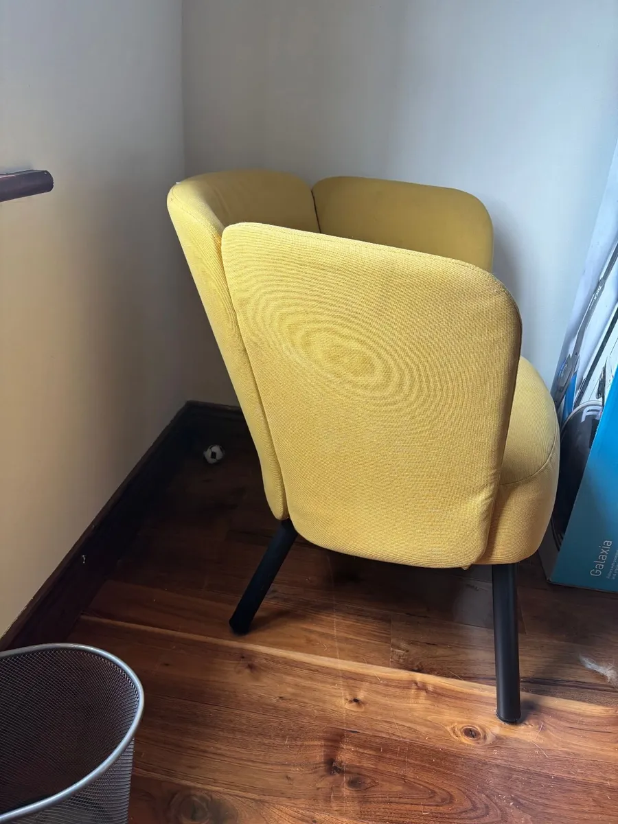 IKEA HERRÅKRA Armchair Dark Yellow €85 - Image 3