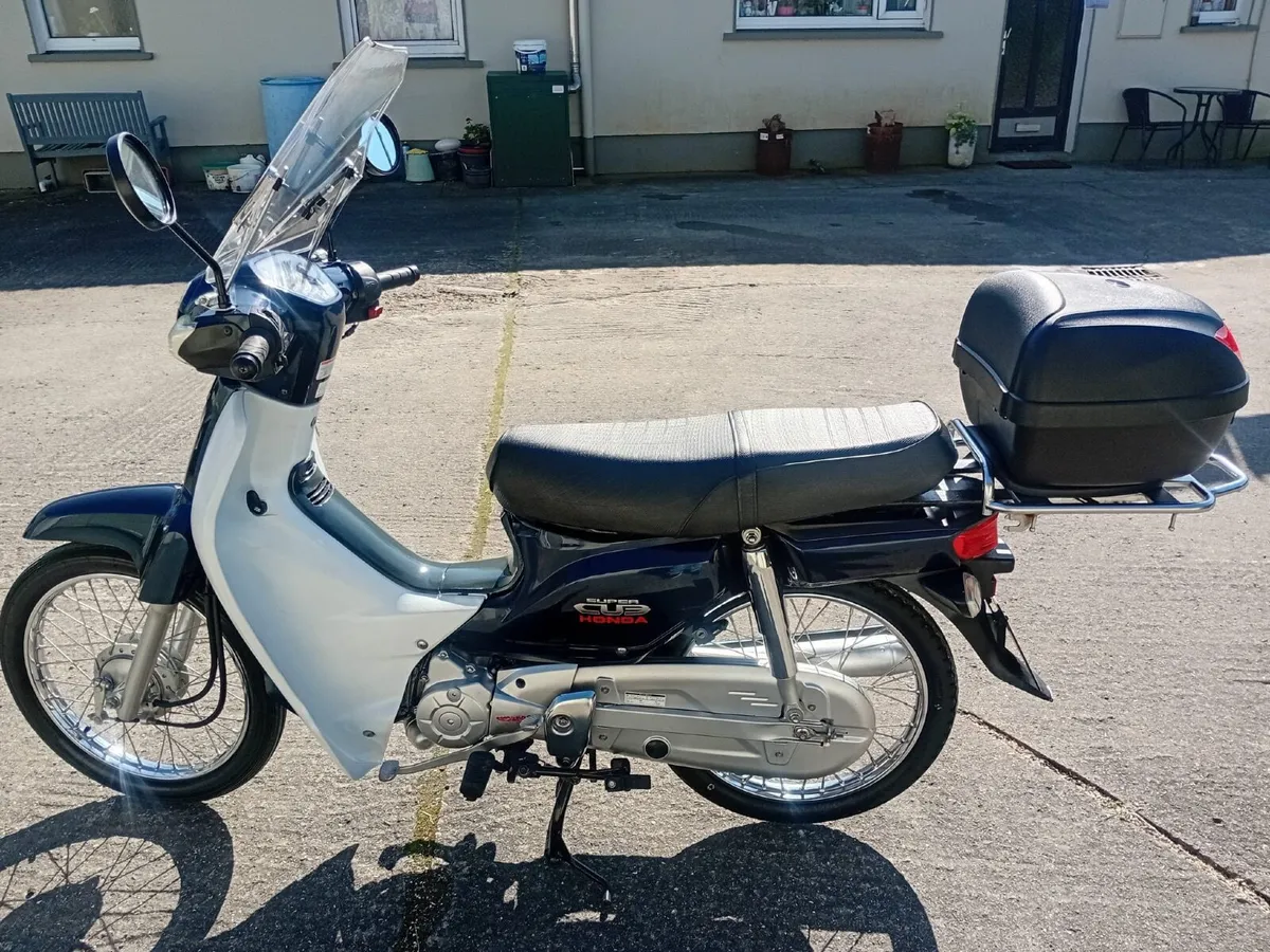 Honda 2012 - Image 1