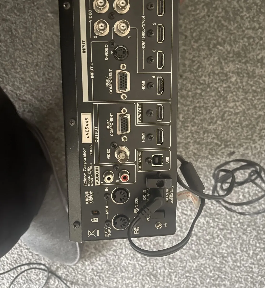 Soundcraft EFX12 (Audio Mixer) - Image 3