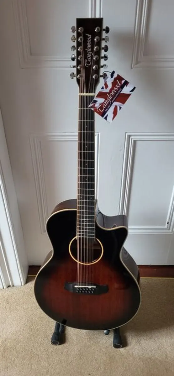 Guitar for sale - Image 1