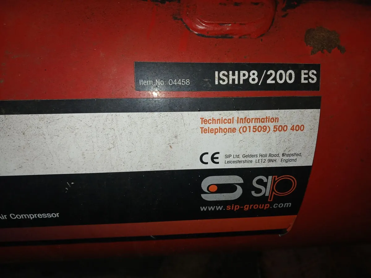 petrol  compressor - Image 3