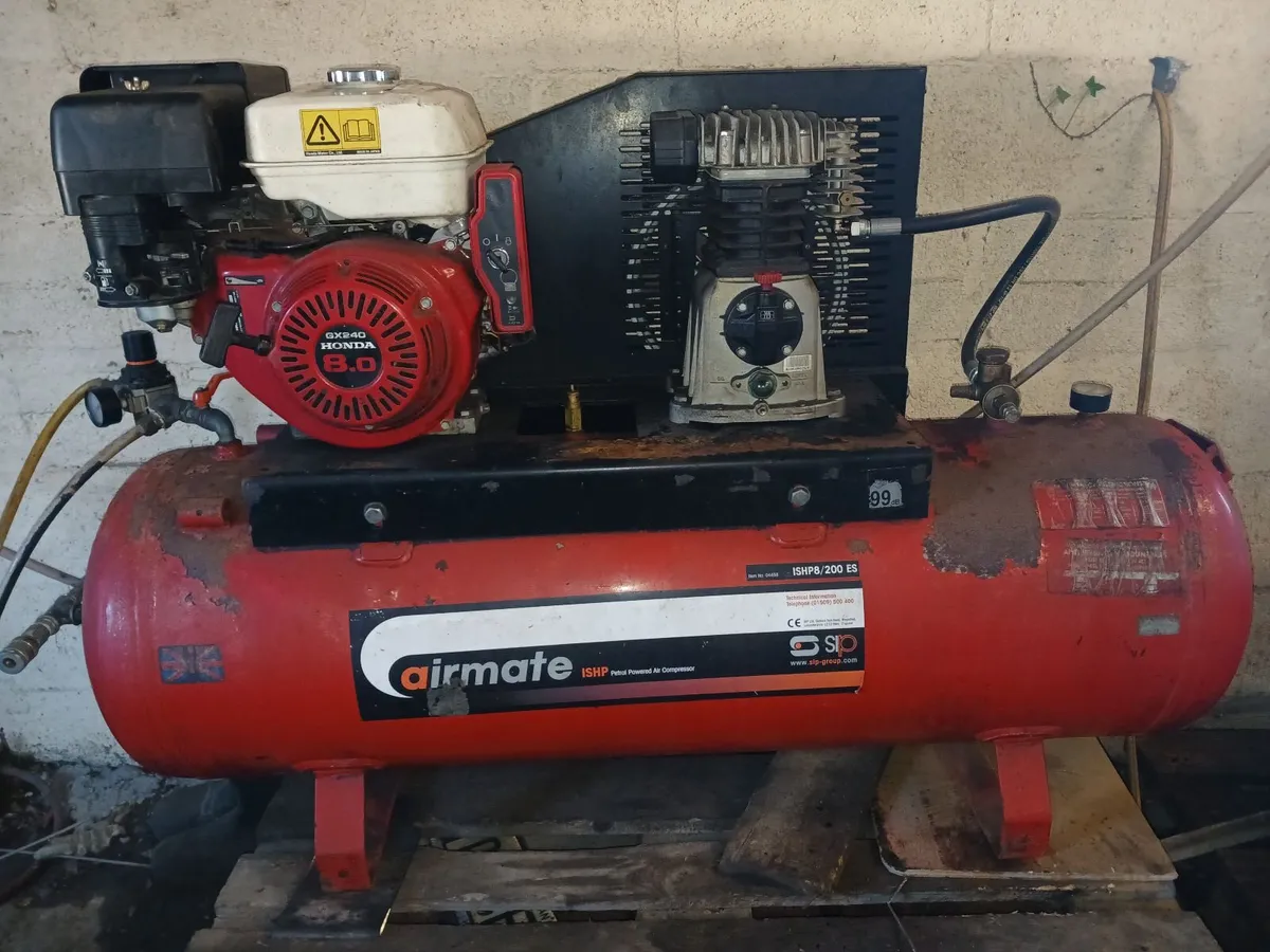 petrol  compressor - Image 1
