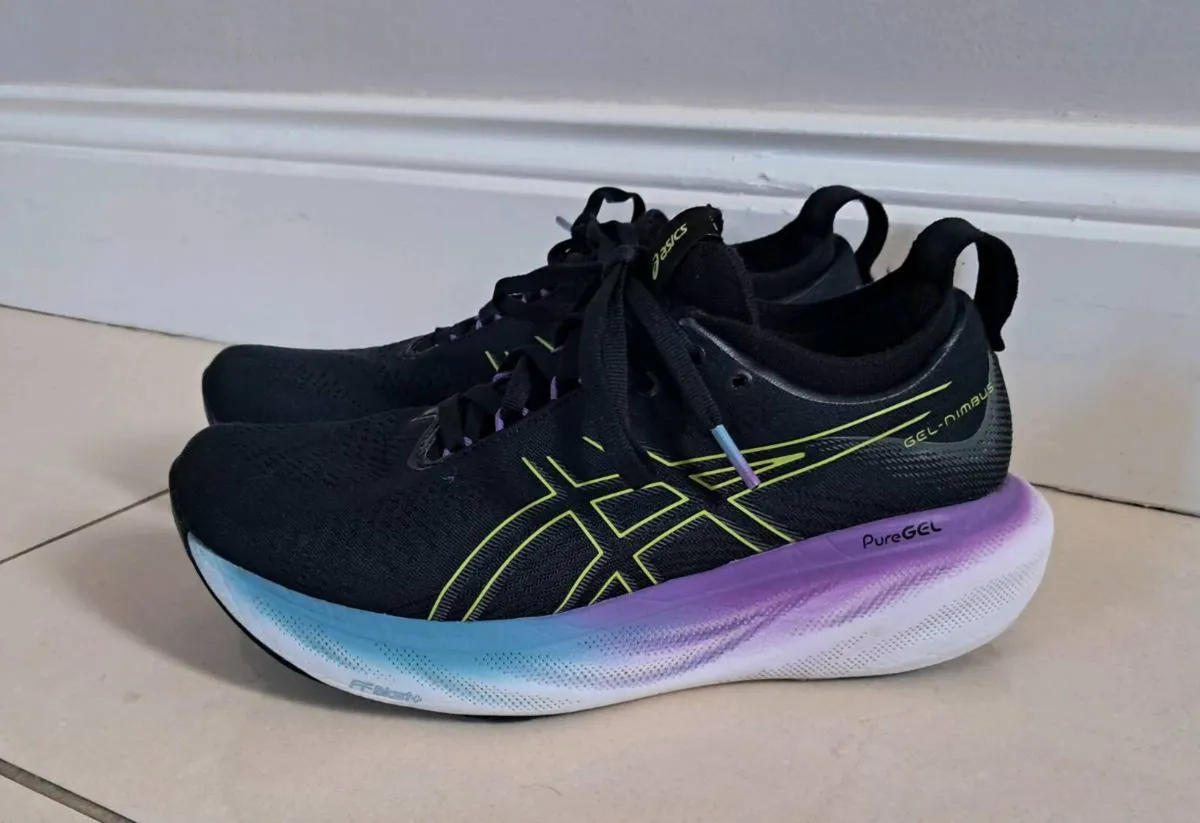 Asics runners - Image 1
