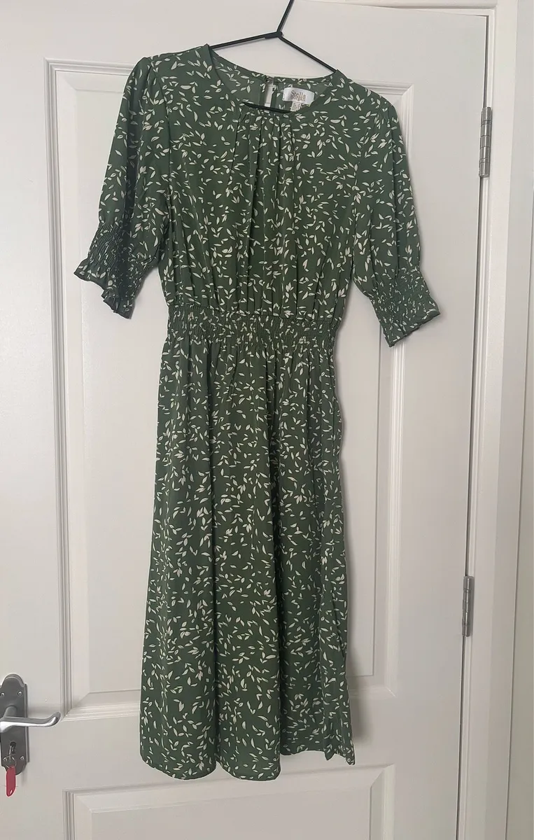 Virgo Boutique Size 8 Midi Dress - Image 3